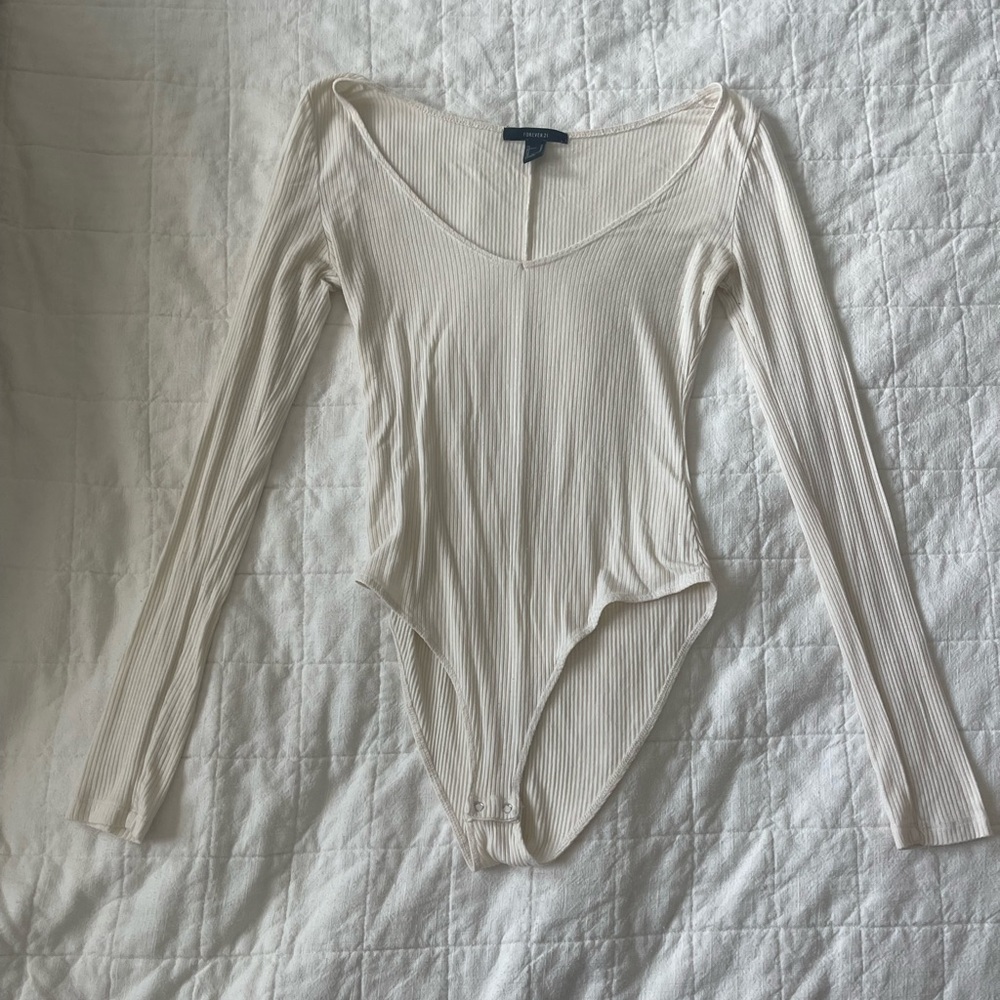 Forever 21 cream bodysuit size medium